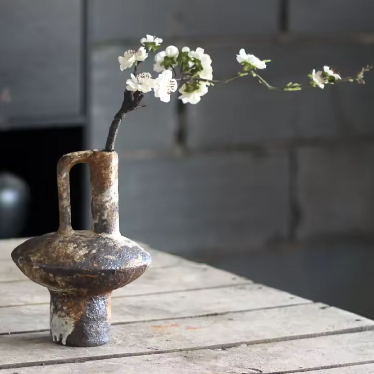 Crude Bottle Ceramic Flower Vase